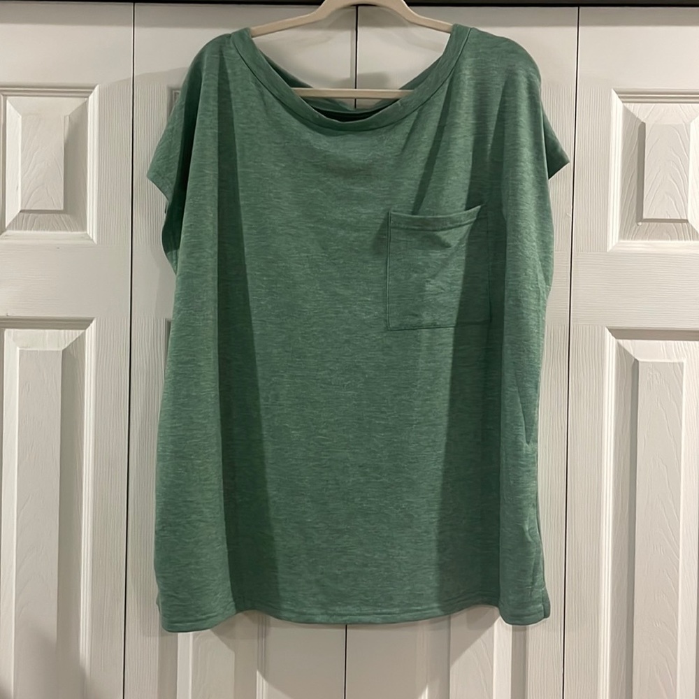 Oversized Green Pocket Tee